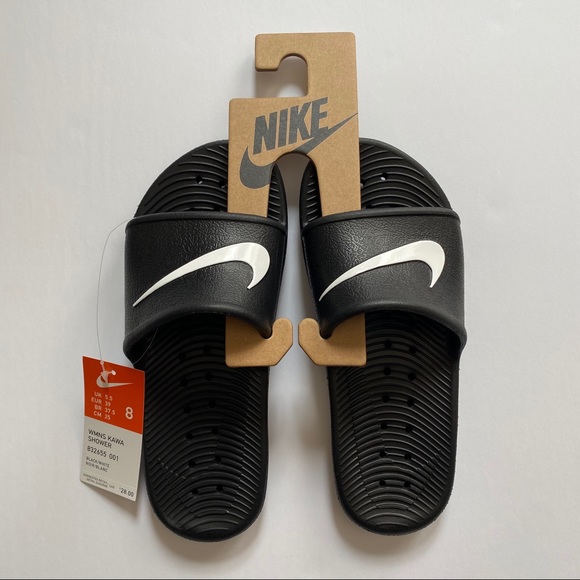 NWB Nike Women's Kawa Shower Slide Sandal in Black